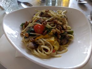 Linguine vegetariana at Amici in Torquay