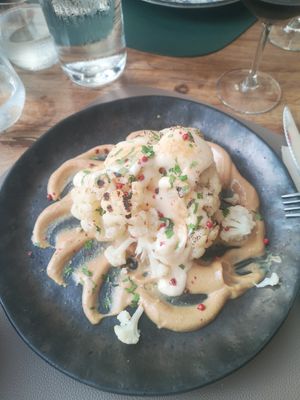 Coliflor con mani y ajo at El Patio in Tarifa