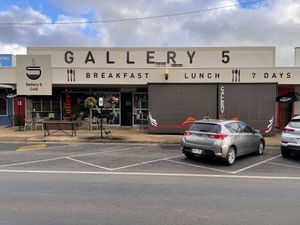 Gallery 5 at Gallery 5 in Atherton