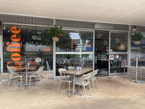 Cafe Front at Gallery 5 in Atherton