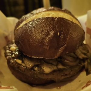  at The Tavern in Prague