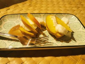 Lebanese cake at Sto da Bio in Selvatelle