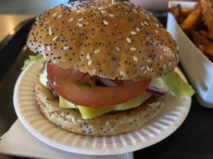 Burger at Veganlicious in Breda