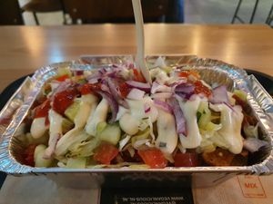 Kapsalon at Veganlicious in Breda
