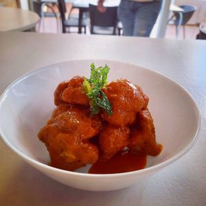  I Believe I can Fly Alitas at Americano Vegano in Torremolinos