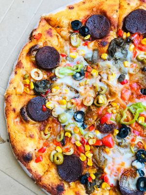 Vegan pizza at Fermento Pizza in Istanbul