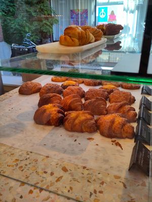 The best croissants ♥️ at Margo's Amsterdam - Jordaan in Amsterdam