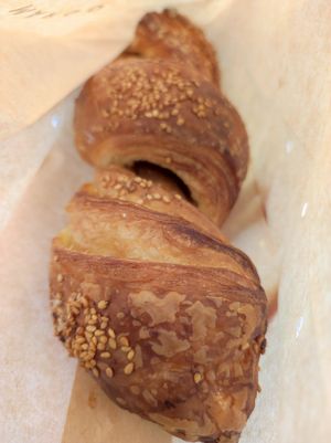 sausage roll at Margo's Amsterdam - Jordaan in Amsterdam