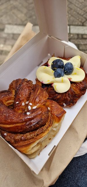 Tahina cardamom bun & lemon and blueberry danish at Margo's Amsterdam - Jordaan in Amsterdam
