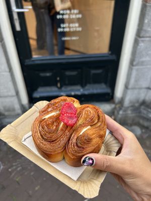 raspberry cheesecake   at Margo's Amsterdam - Jordaan in Amsterdam