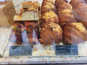 focaccia 2 types at Margo's Amsterdam - Jordaan in Amsterdam