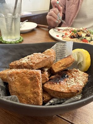 Chickpeas bite  at Unique (V) Pizzeria SUKHASANA in Osaka