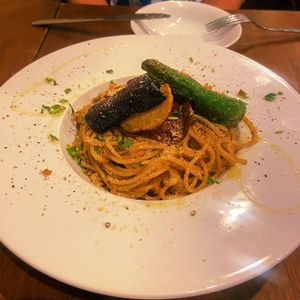 Bolognaise   at Unique (V) Pizzeria SUKHASANA in Osaka