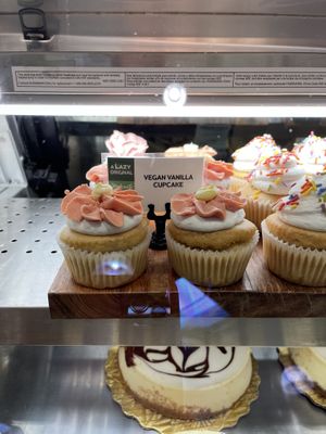 super cute vegan cupcakes (never seen before)  at Lazy Acres Natural Market in San Diego