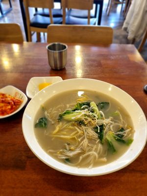 Soup noodles at Chinatown - 서귀포 차이나타운 in Seogwipo