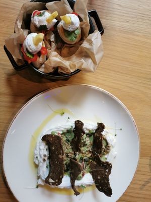 starters (feta cheese with gluten free bread chips and mini gyros) at Vegan Oasis in Tallinn