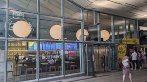 Storefront at Fat Monk - Wien Mitte in Vienna