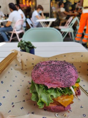 CherryBomb at Flower Burger - Corso Garibaldi in Milan