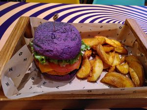  at Flower Burger - Corso Garibaldi in Milan