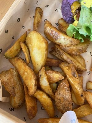 Baked potatoes   at Flower Burger - Corso Garibaldi in Milan