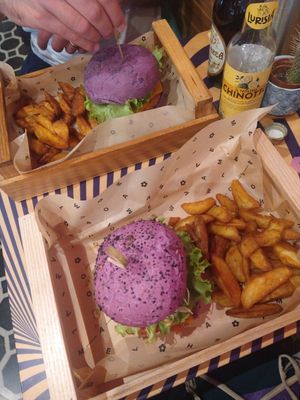  at Flower Burger - Corso Garibaldi in Milan