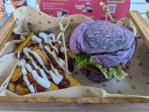  at Flower Burger - Corso Garibaldi in Milan