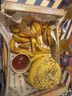Crispy burger with wedges!   at Flower Burger - Corso Garibaldi in Milan