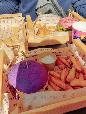  at Flower Burger - Corso Garibaldi in Milan