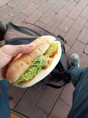 Rustino mit Nuggets und sweetchilisauce at Back-Factory in Hamburg