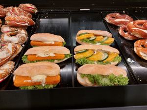 Labelled vegan options at Back-Factory in Hamburg