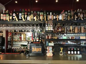 La barra de La Vermuteria at La Vermuteria in Solsona