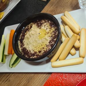 Hummus with bread sticks at La Vermuteria in Solsona