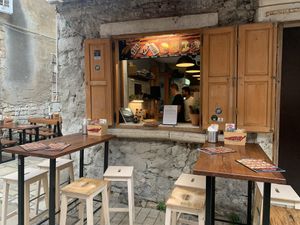 super great location  at Chilli Fusion Streetfood in Porec