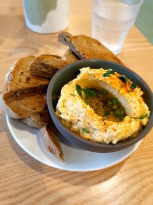hummus was so-so at Plant Cafe & Kitchen - Yeonnam in Seoul