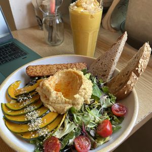 Hummus and squash salad  at Plant Cafe & Kitchen - Yeonnam in Seoul
