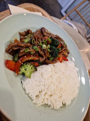 Chicken teriyaki stir fry at Plant Cafe & Kitchen - Yeonnam in Seoul