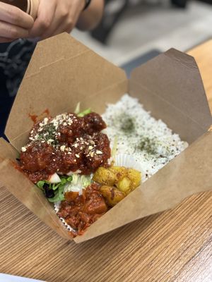Bento chicken  at GangNam Falafel in Paris