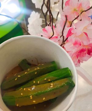 Okra with goma sauce at Saute Sushi 素特•素司 in Central Singapore