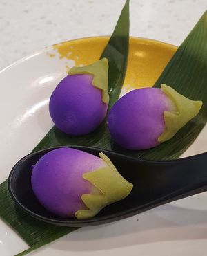 Brinjal Red Bean Mochi at Saute Sushi 素特•素司 in Central Singapore