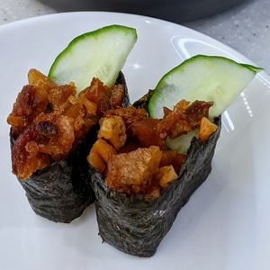 Lion Mane Mayo Gunkan Sushi at Saute Sushi 素特•素司 in Central Singapore