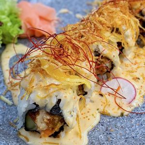 Volcano Lava Special Roll at Saute Sushi 素特•素司 in Central Singapore