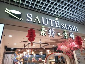  at Saute Sushi 素特•素司 in Central Singapore