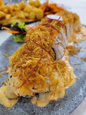 Volcano rolls at Saute Sushi 素特•素司 in Central Singapore