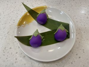 Red bean mochi - great presentation   at Saute Sushi 素特•素司 in Central Singapore