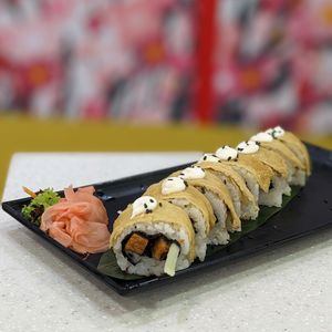 Vegan Inari Roll with Veg Luncheon Fries at Saute Sushi 素特•素司 in Central Singapore