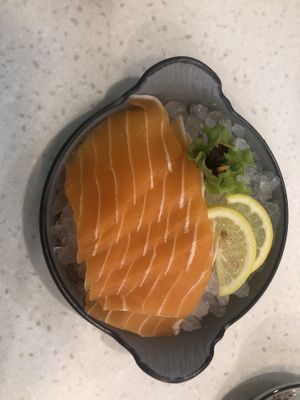 Zalmon zashimi taste like the real salmon  at Saute Sushi 素特•素司 in Central Singapore