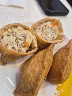  at Saute Sushi 素特•素司 in Central Singapore