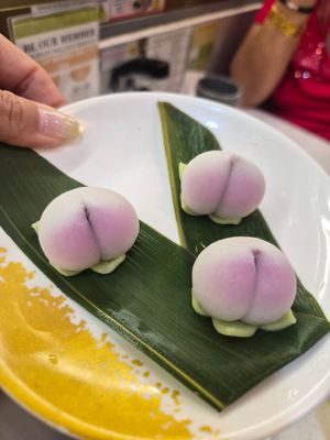  at Saute Sushi 素特•素司 in Central Singapore