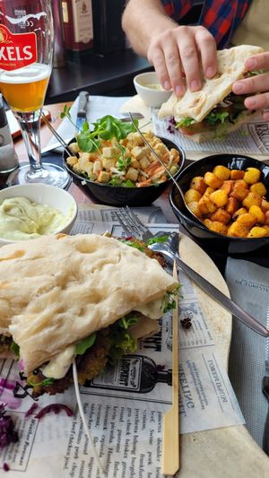 Vegan falafel at De Turfsteker in Westerbork