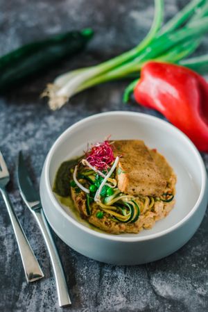 polenta crémeuse poivron et zoodles at Le Very'table  in Lunel